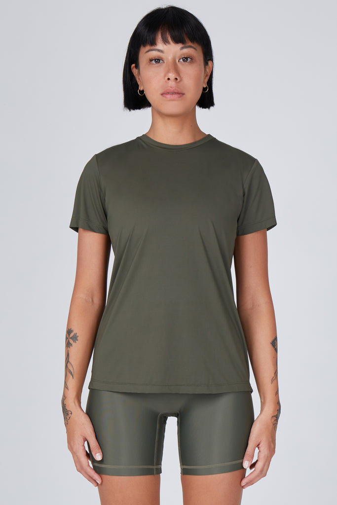 Olive green UV-protective ultra-lightweight t-shirt that is quick-drying, perfect for hot days and everyday wear, front view